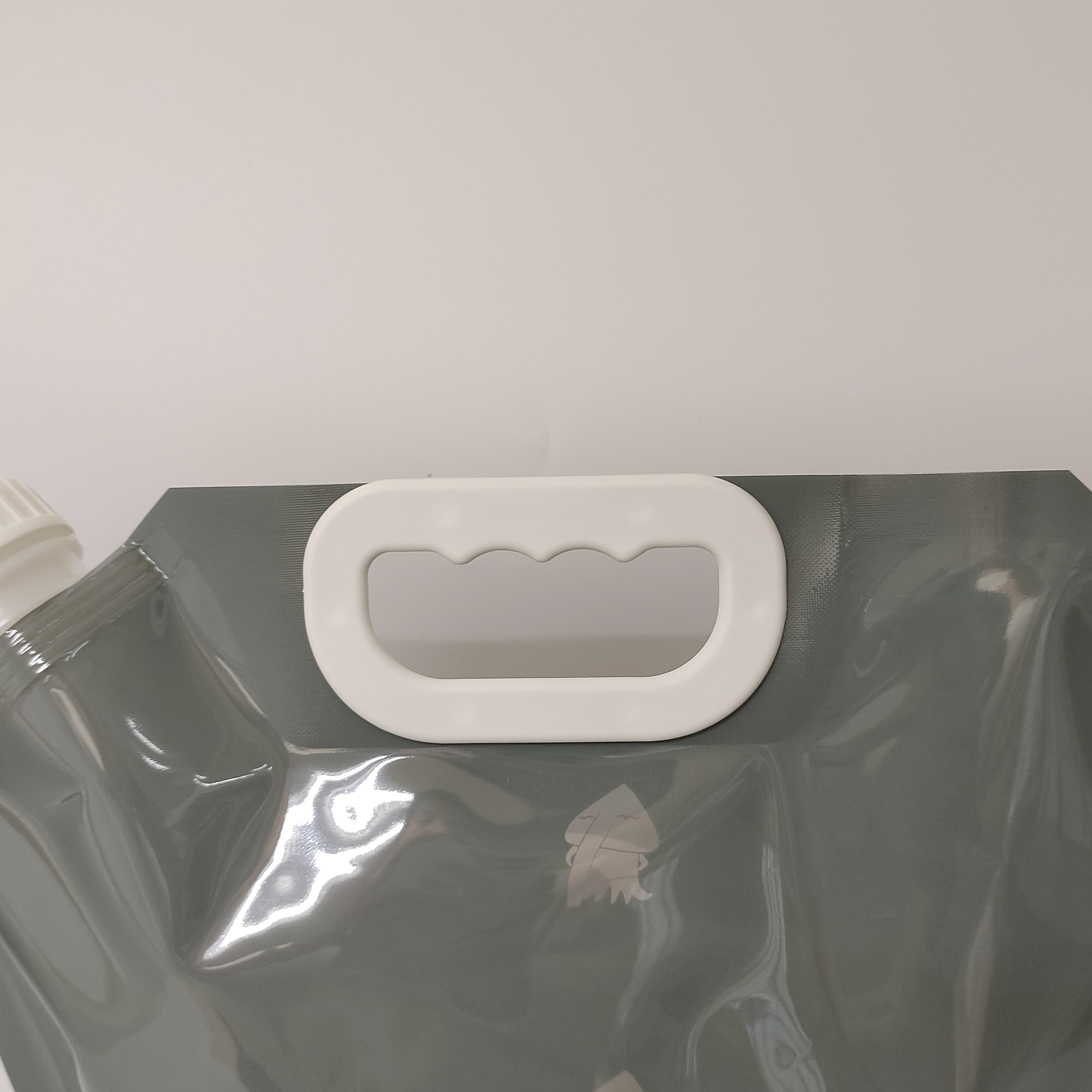 Liquid Storage Pouch (3).jpg