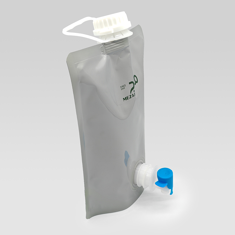 Huadi customized 2L bag in box super pouch for coffee, juice, olive oil with v top (4).jpg